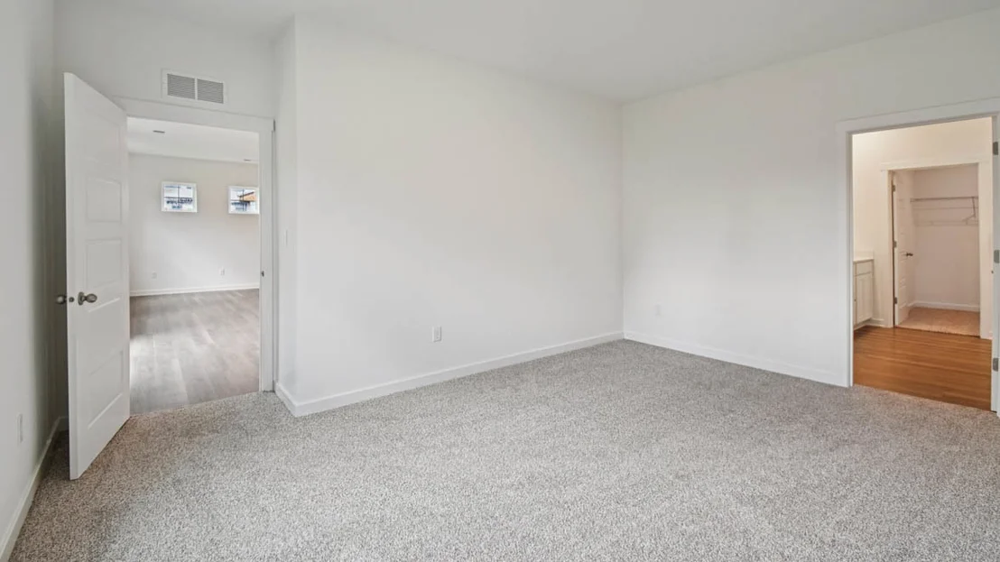 Photo of 6443 Maple Glen Drive