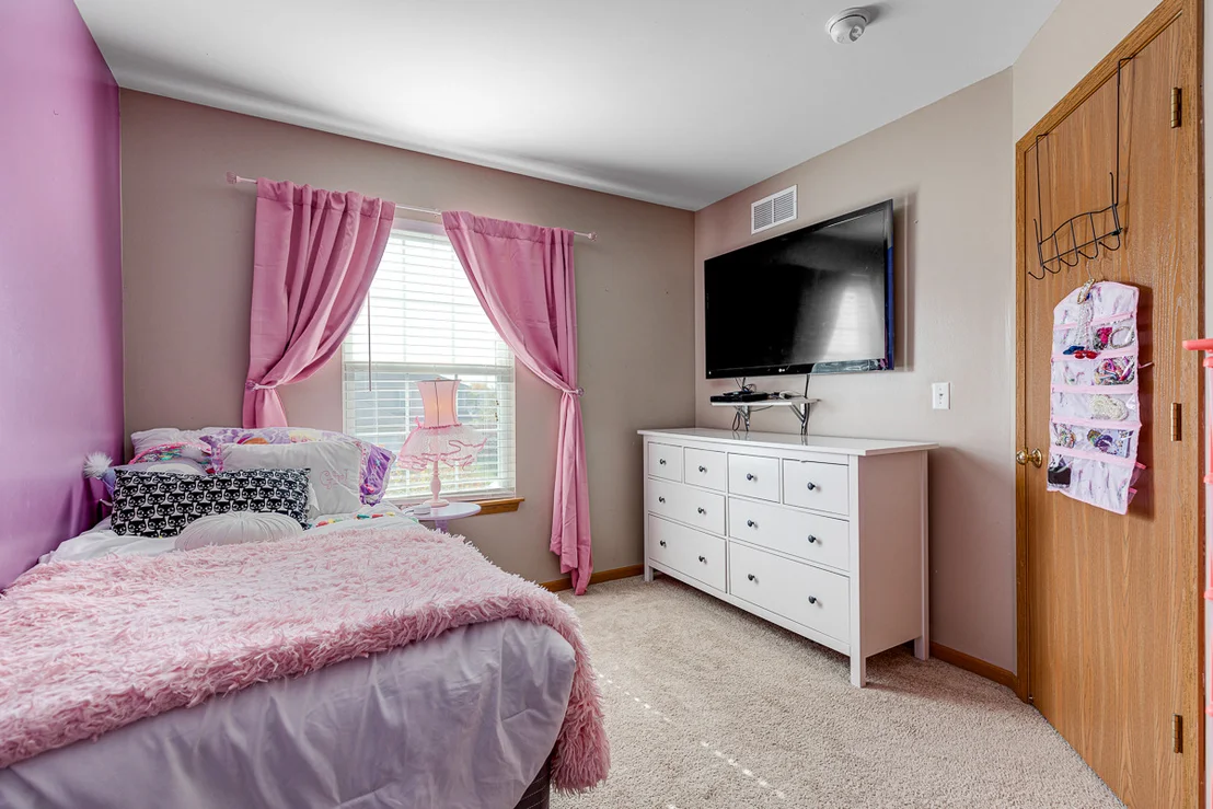 Photo of 775 Hyacinth Lane