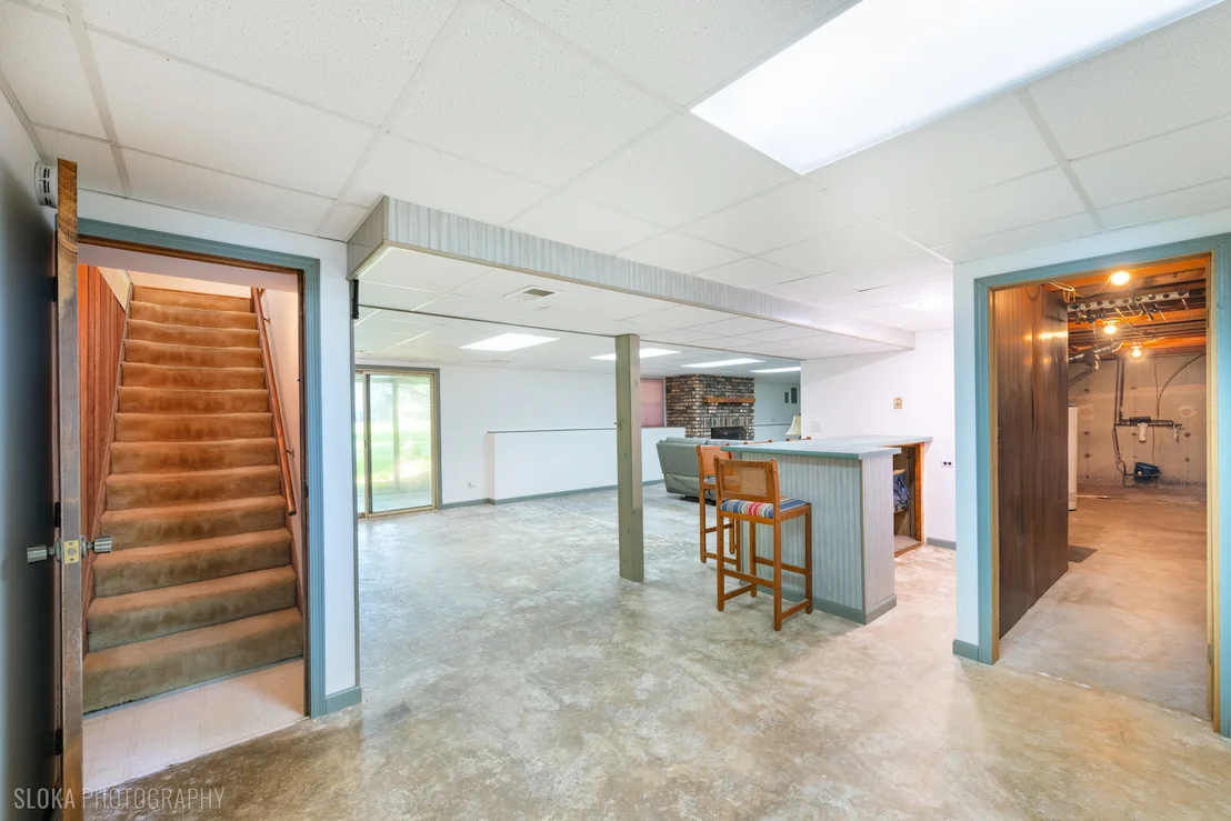 Photo of 6914 Meadow Drive