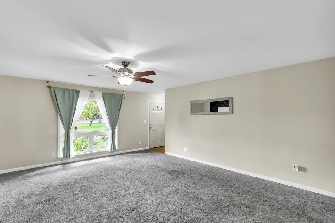 Photo of 1008 Stratford Drive