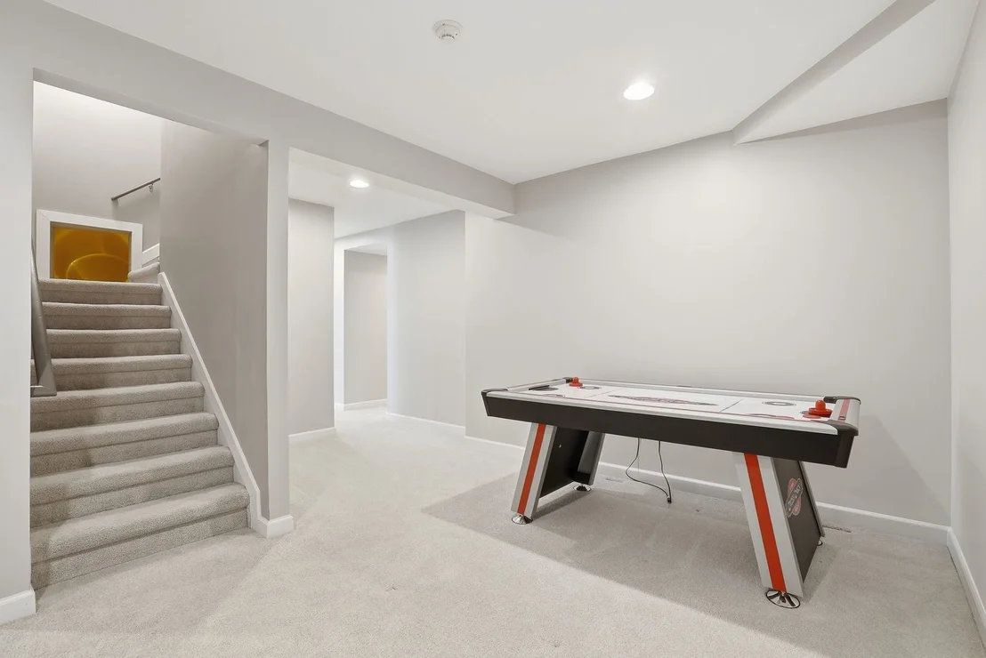 Photo of 3212 Rollingridge Road