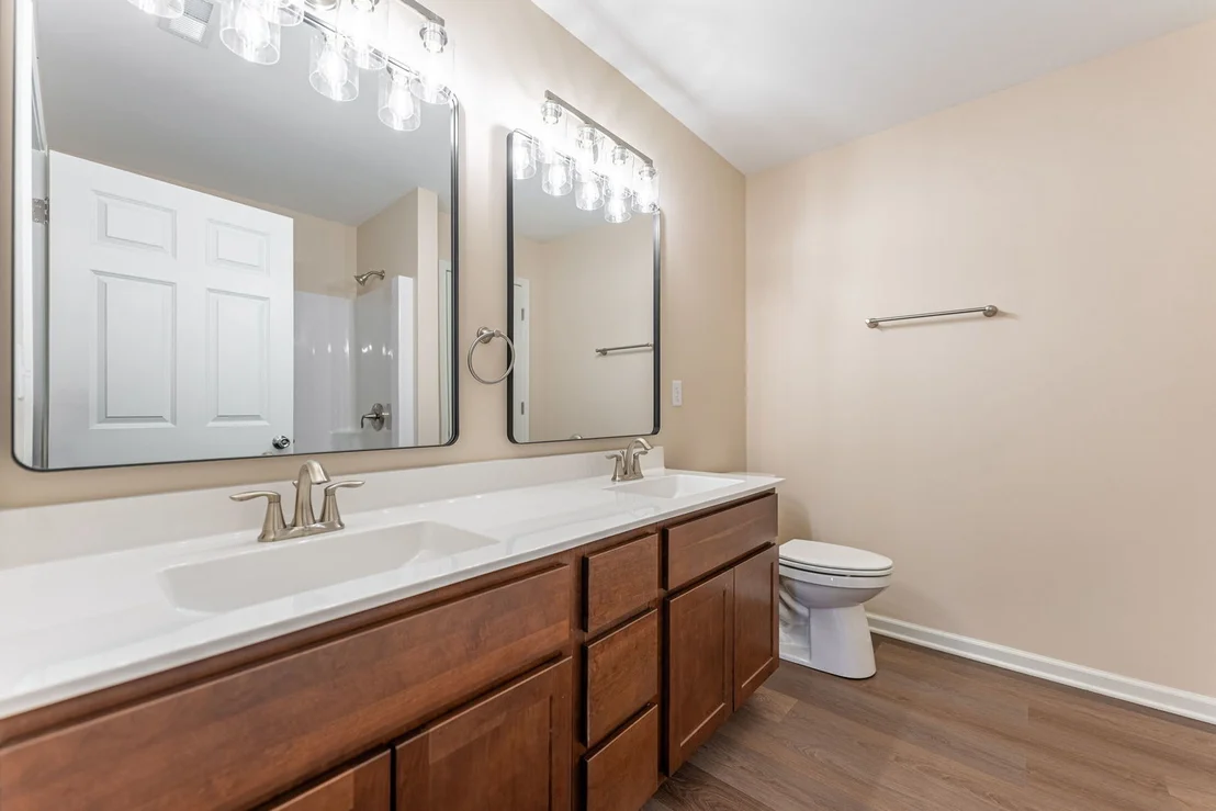 Photo of 588 Fuller Lane