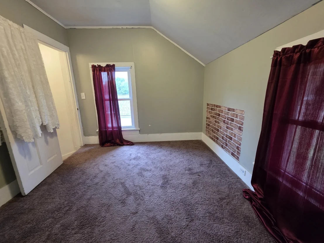 Photo of 803 Monroe Street