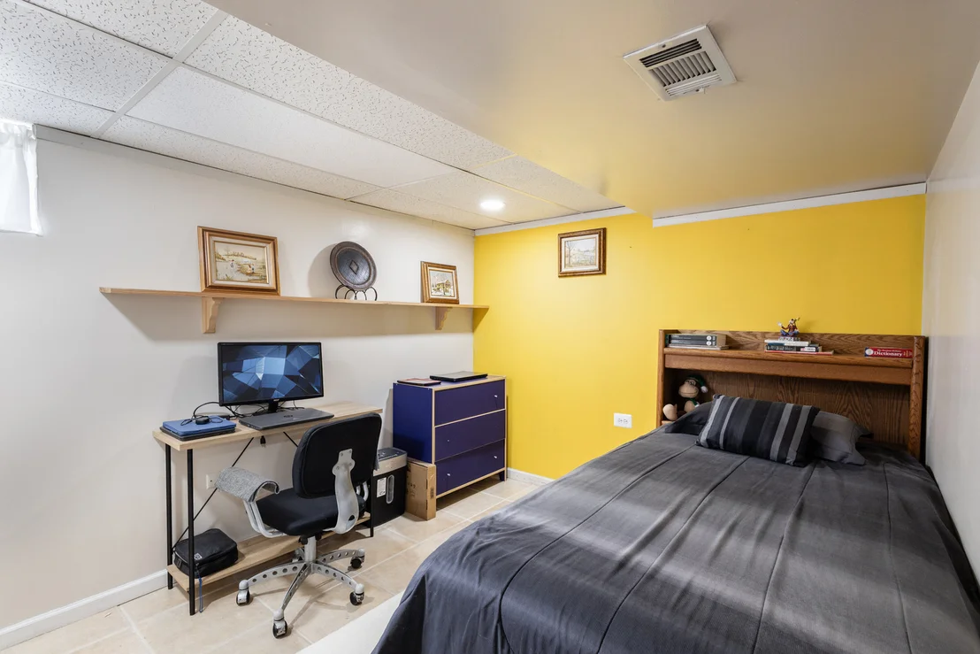 Photo of 2711 Maple Avenue
