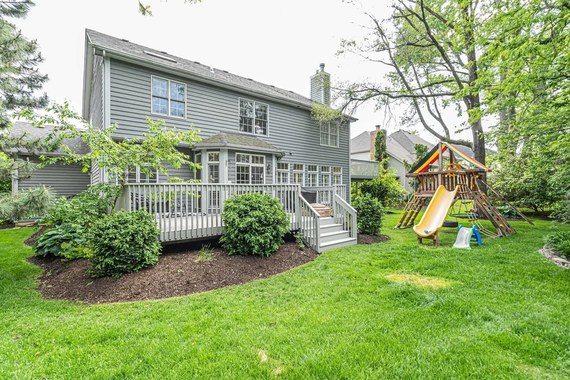 Photo of 1315 Dunrobin Road