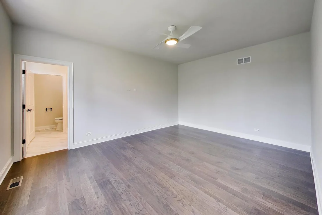Photo of 495 CORA Lane