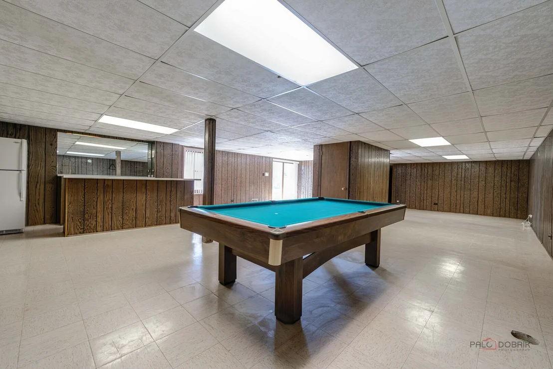 Photo of 255 Lee Road