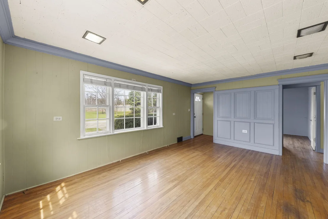 Photo of 261 Melrose Avenue