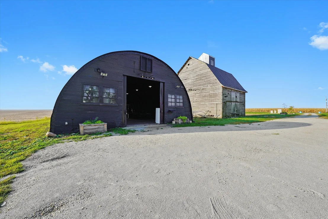 Photo of 8871 N 5000e Rd Road