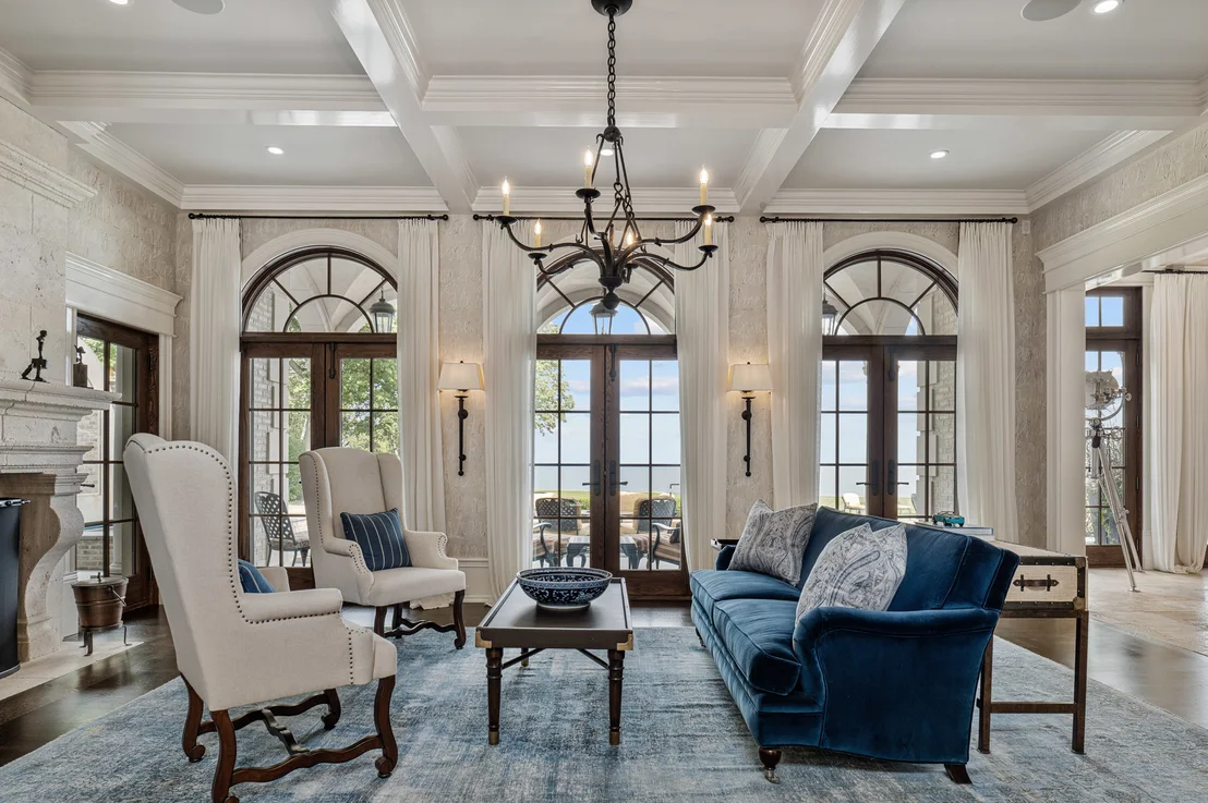 Photo of 595 Circle Lane