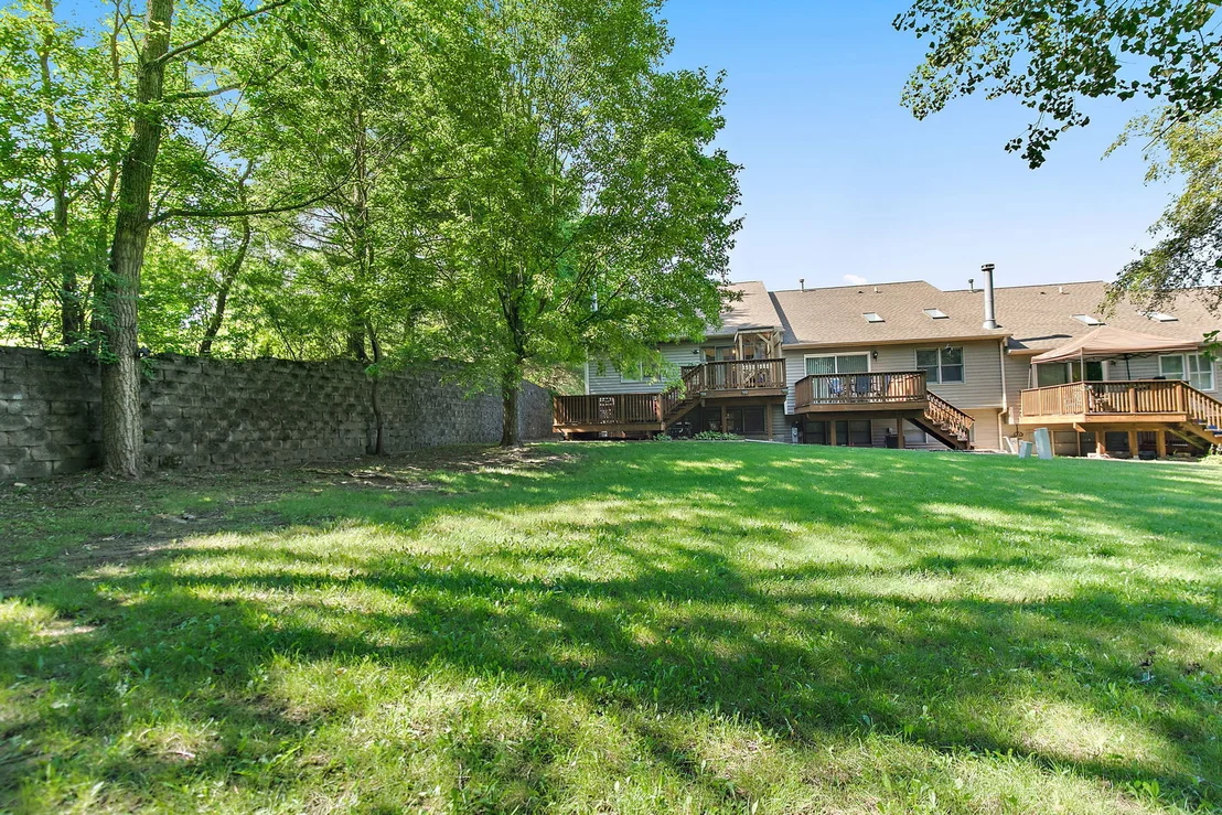 Photo of 609 River Bluff Drive