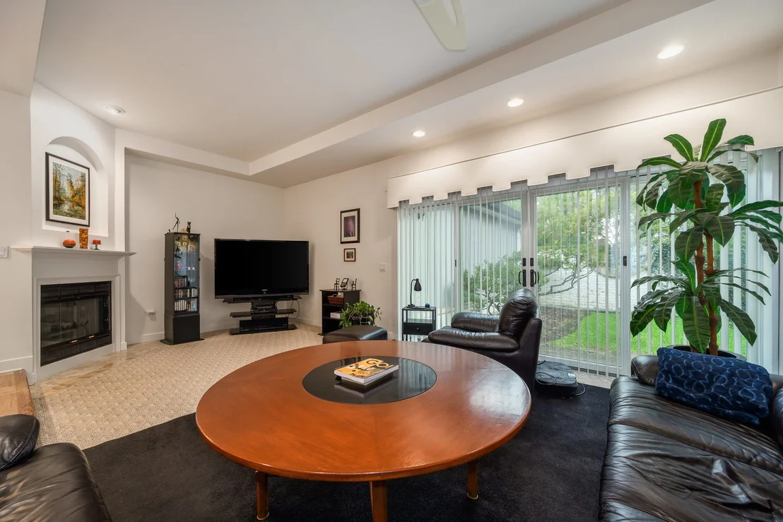Photo of 695 Ivy Lane