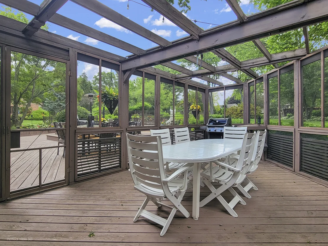 Photo of 40484 Sunset Drive N