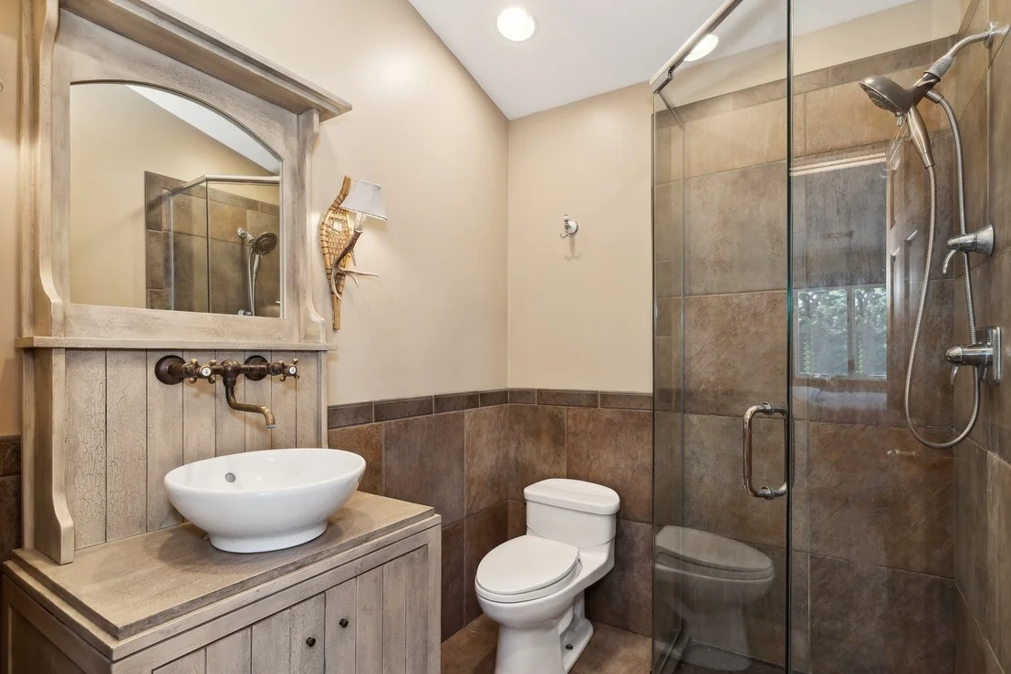 Photo of 38635 N Drexel Boulevard