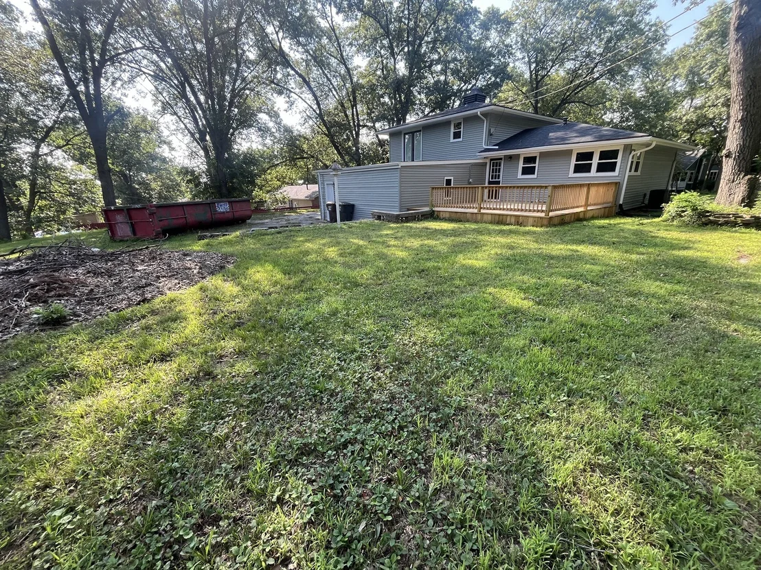 Photo of 1401 Oakleaf Drive
