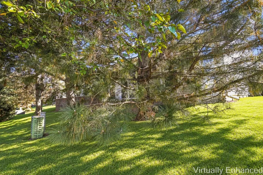Photo of 13480 CRESTVIEW Drive