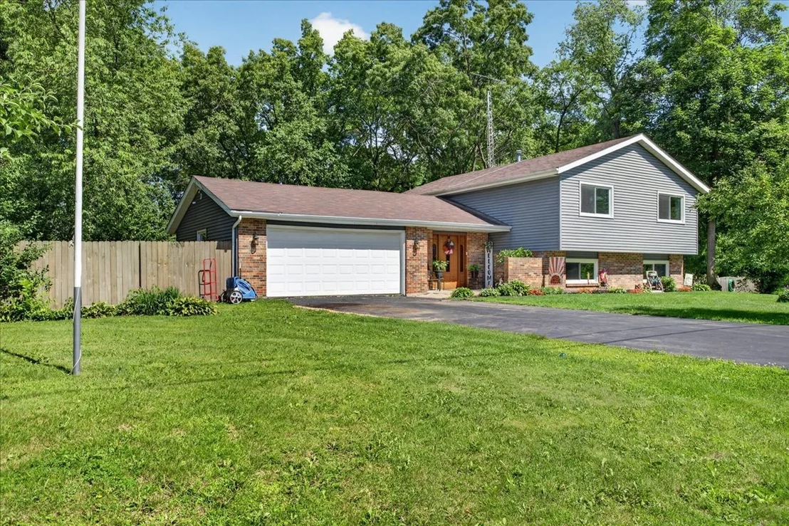 Photo of 13837 Beaver Drive