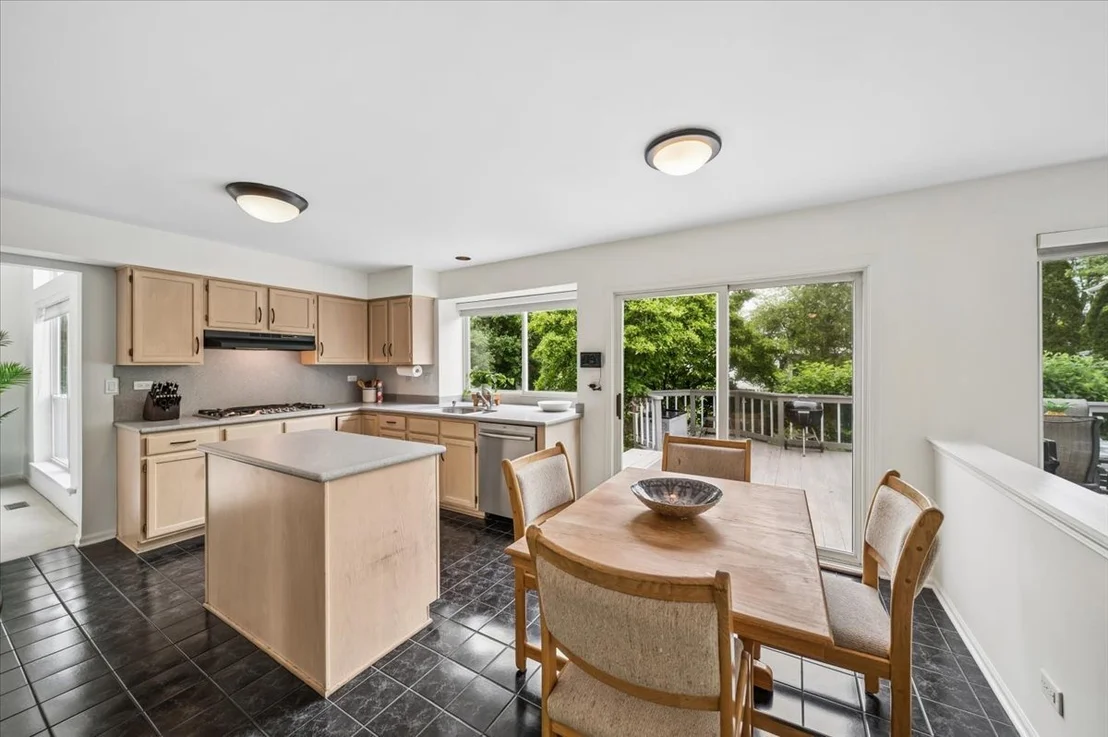 Photo of 645 Chestnut Drive