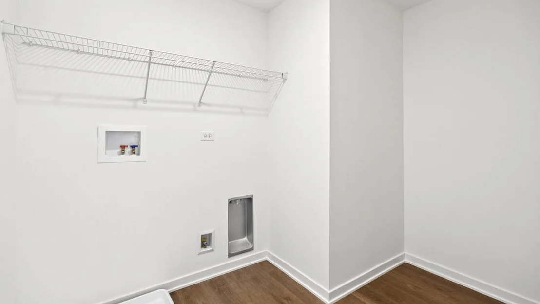 Photo of 998 Emerald Drive