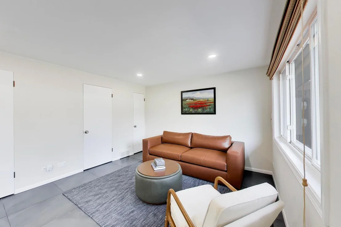 Photo of Unit 0 at 320 Linden Avenue
