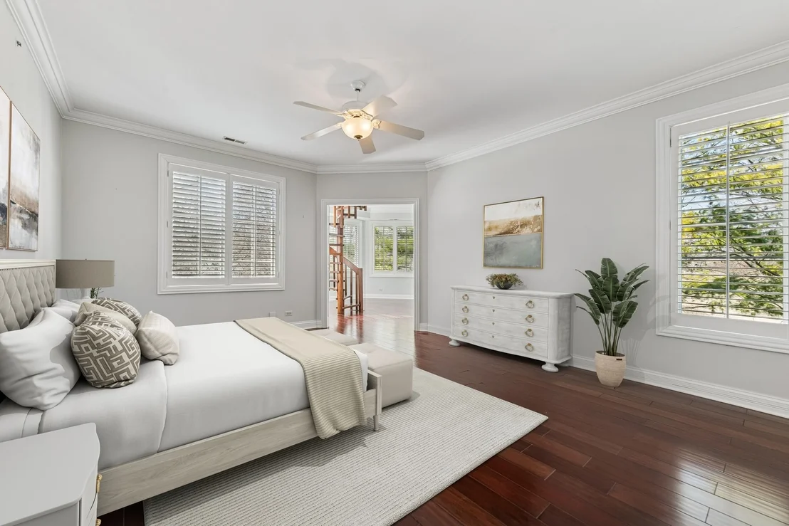 Photo of 560 Oak Knoll Road