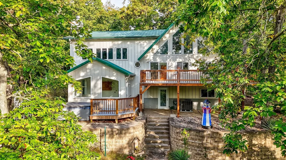 Photo of 705 Cedar Court