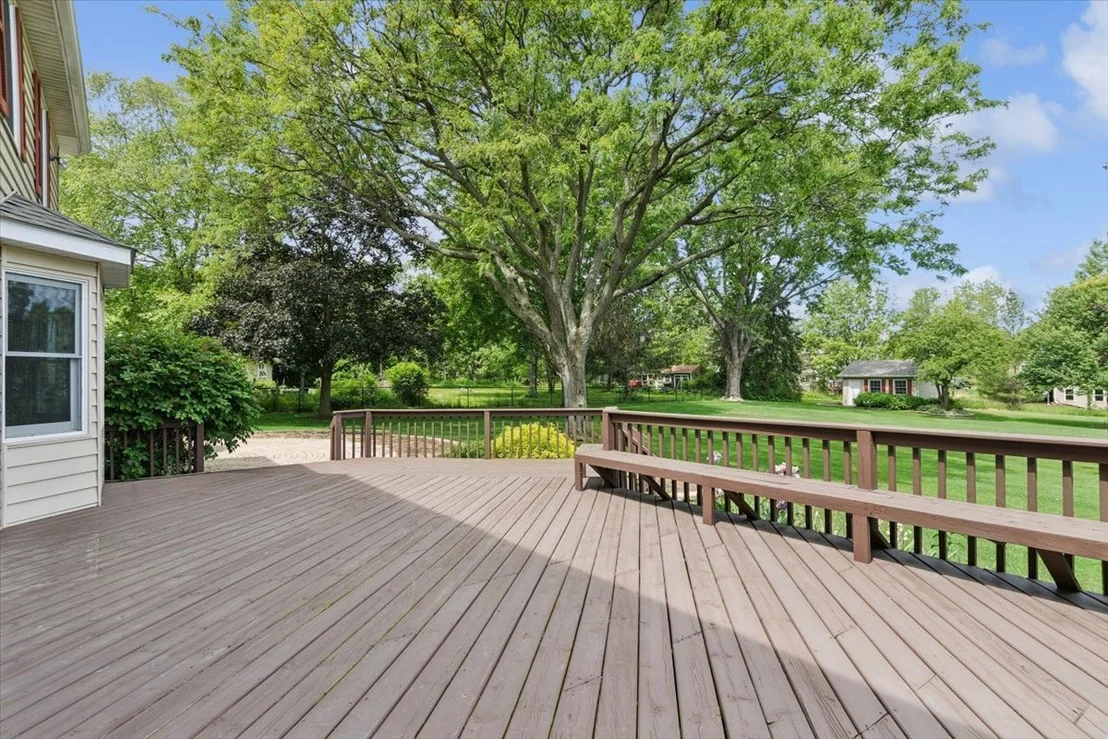 Photo of 39W550 Deerpath Road