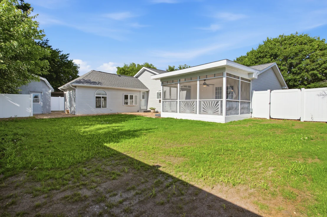 Photo of 611 Delmar Drive
