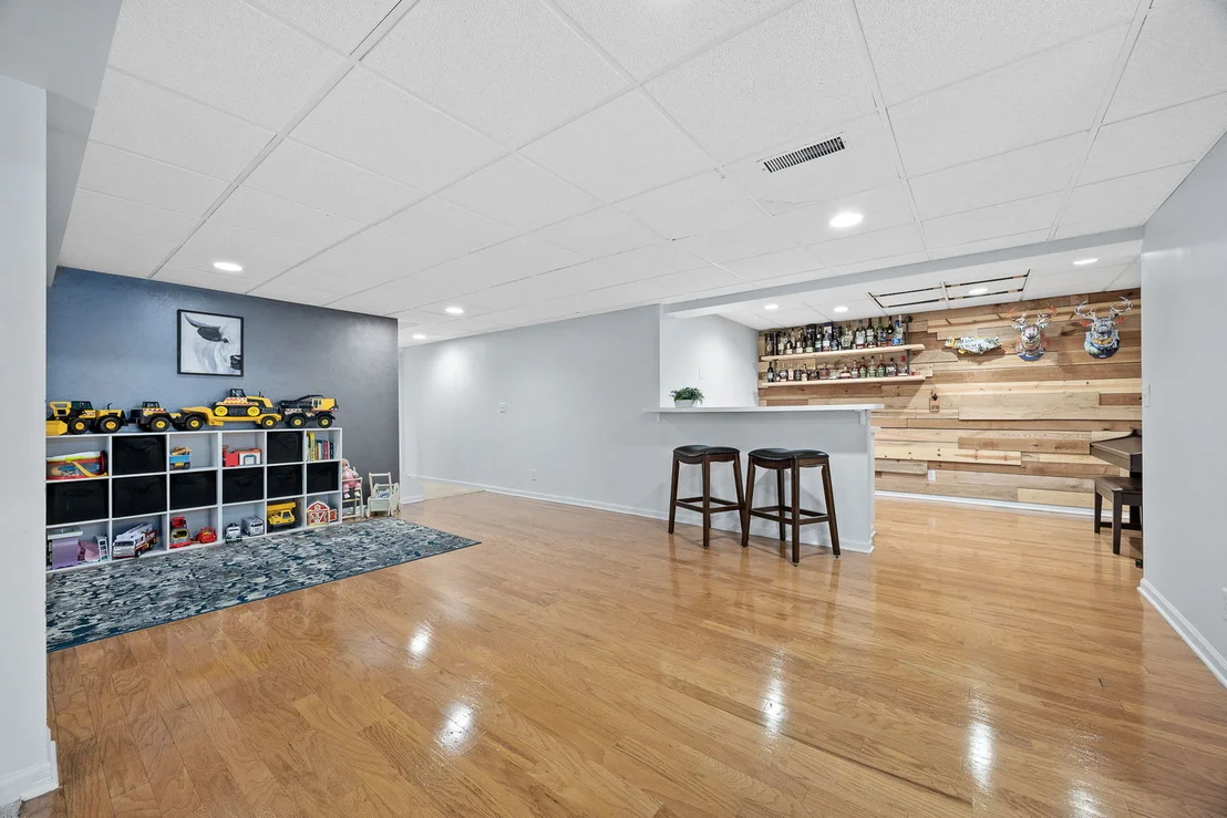 Photo of 1680 Logan Street