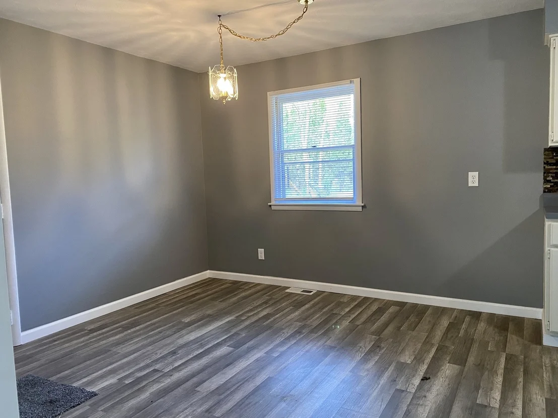 Photo of 301 W Main Street