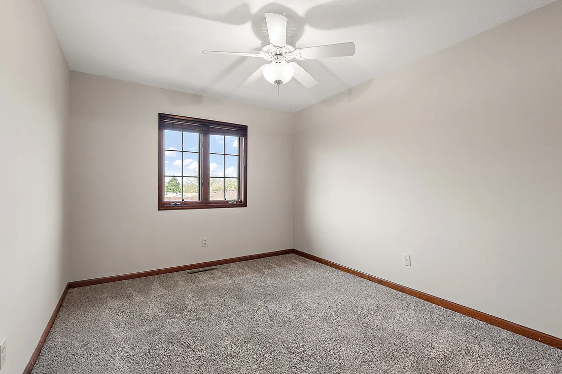 Photo of 1390 Armour Road