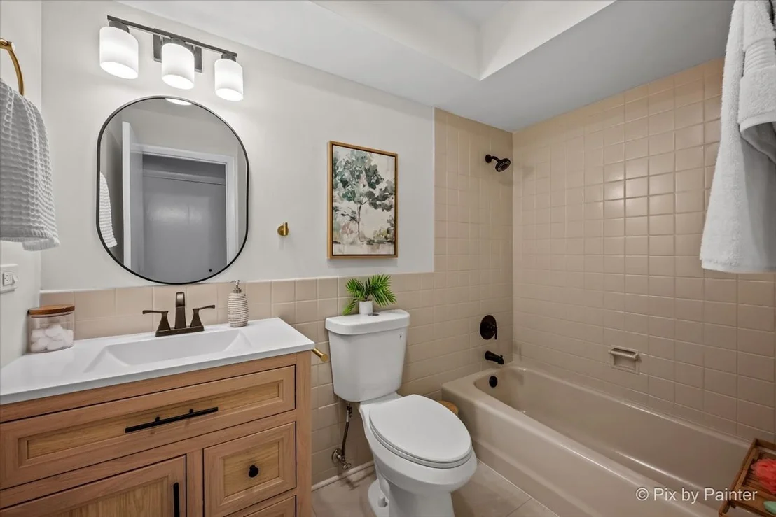 Photo of 555 Figard Lane