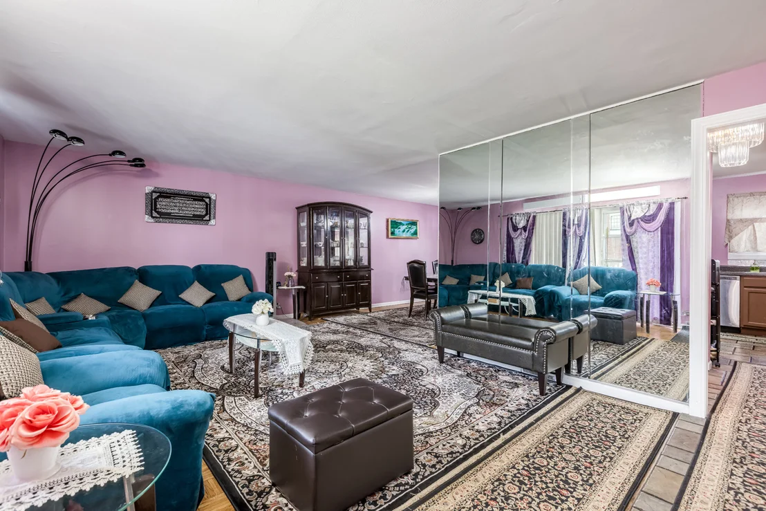 Photo of Unit B at 8828 Dee Road