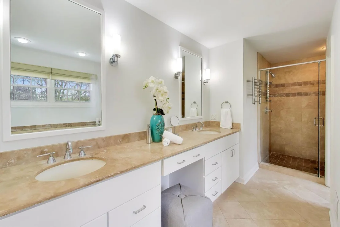 Photo of 2214 Ash Lane