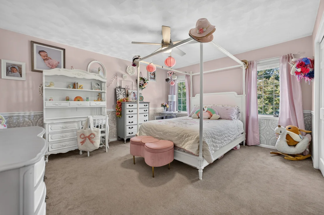 Photo of 9176 Forest Ridge Drive