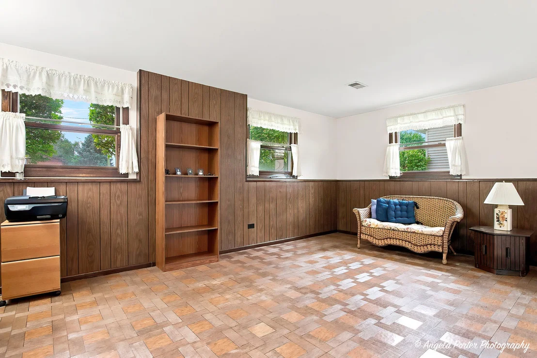 Photo of 25596 W Wacker Drive