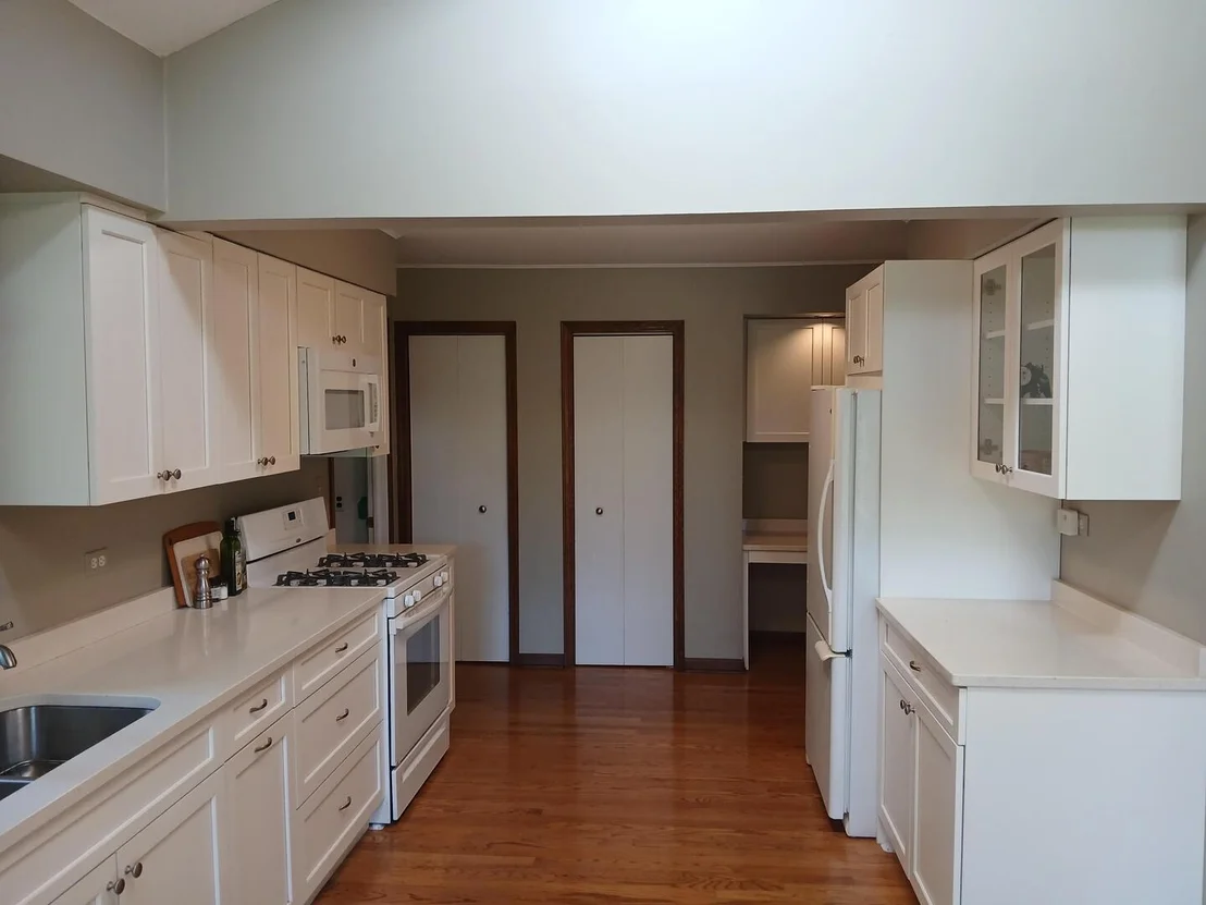 Photo of 121 N Mandel Lane