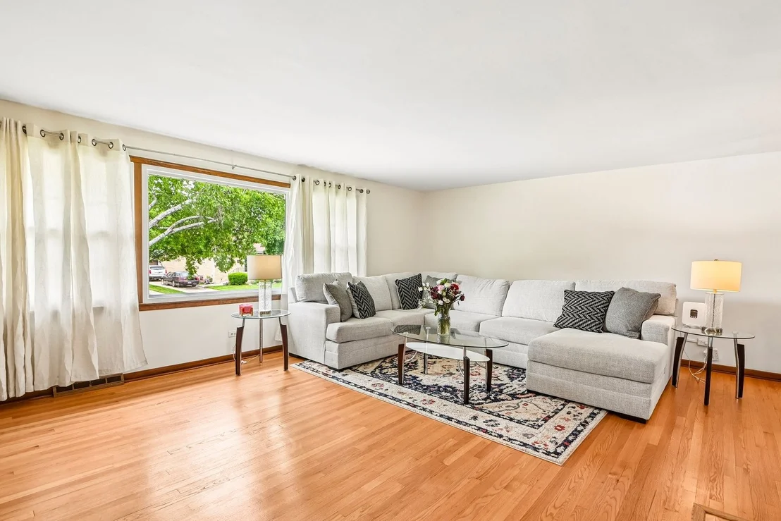Photo of 5733 Rose Court