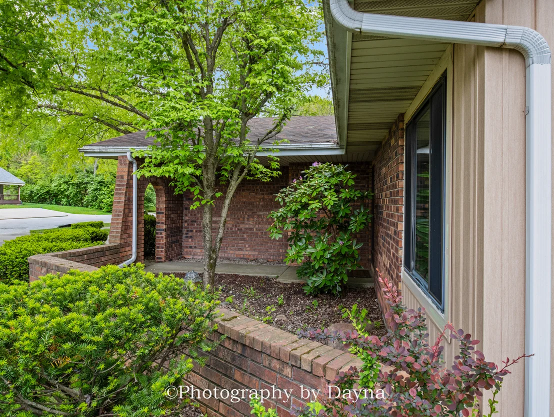 Photo of 671 Bisaillon Avenue