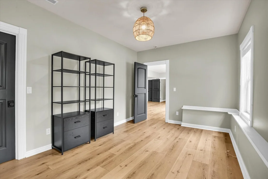 Photo of 1809 Mullikin Drive
