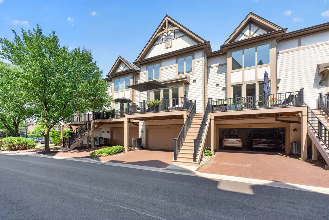 Photo of 321 Brownstone Drive