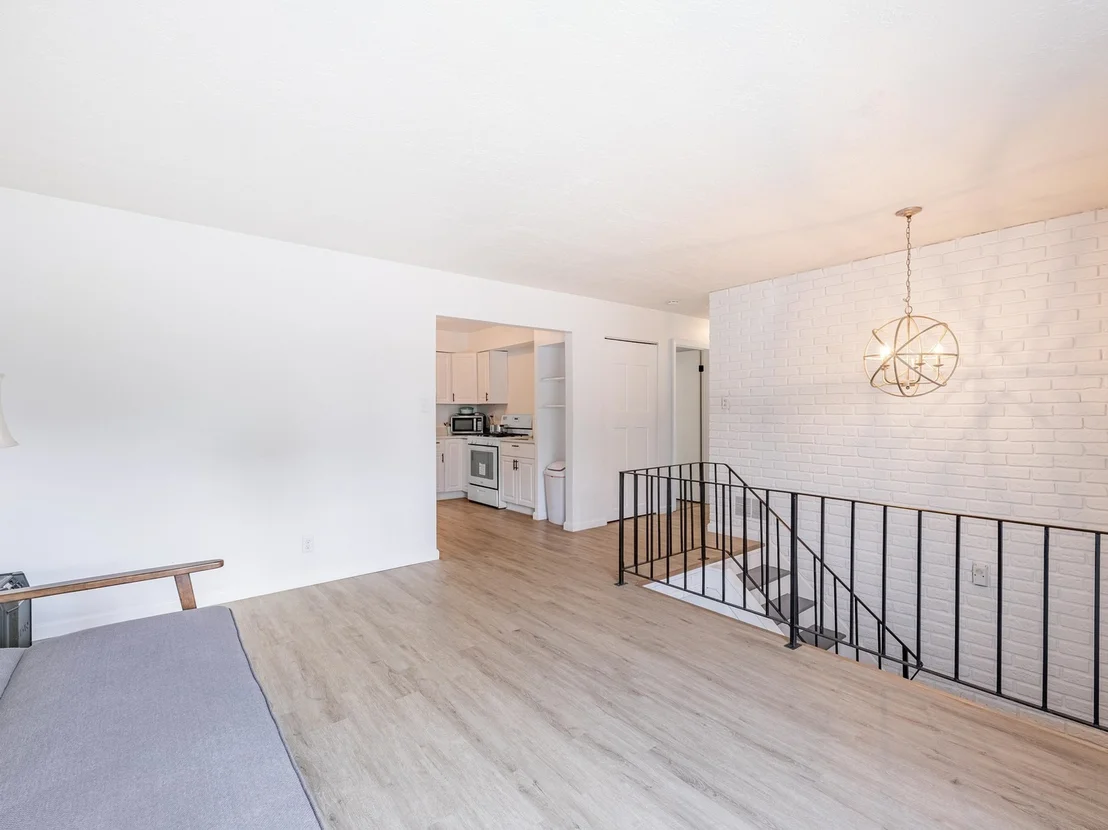 Photo of 228 Riverside Drive