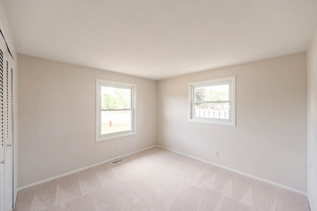 Photo of 2212 Fairview Lane