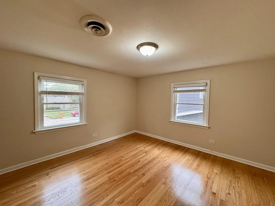 Photo of 17318 Walter Street