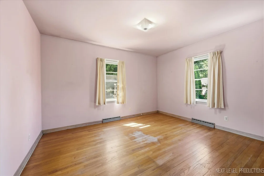 Photo of 846 Fifth Avenue