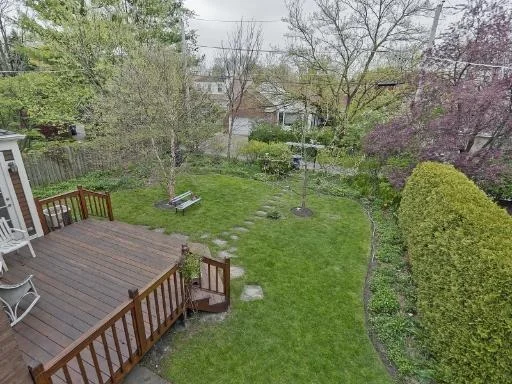Photo of 3207 THAYER Street