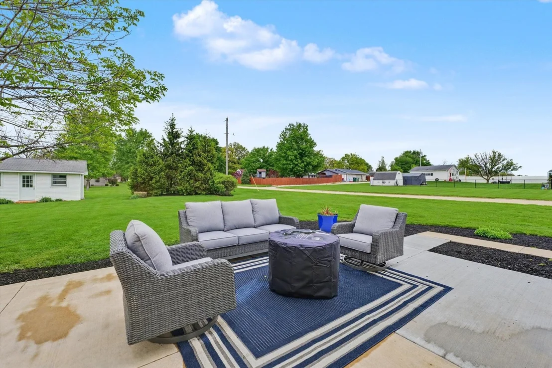Photo of 359 E Meuser Drive