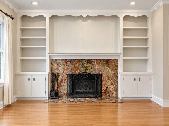 Photo of 217 S Summit Street