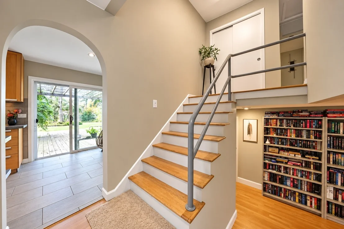 Photo of 426 Amherst Avenue