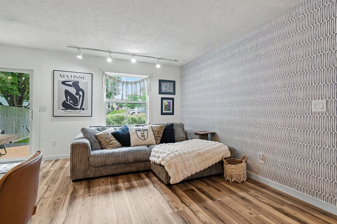 Photo of 2741 Arrowhead Drive